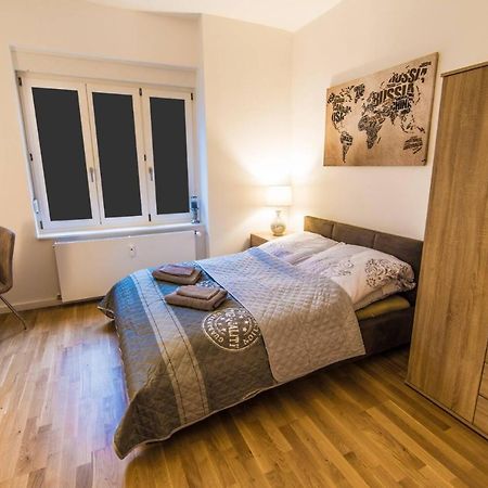 A Stylish Apartment In The Center Of True ベルリン エクステリア 写真